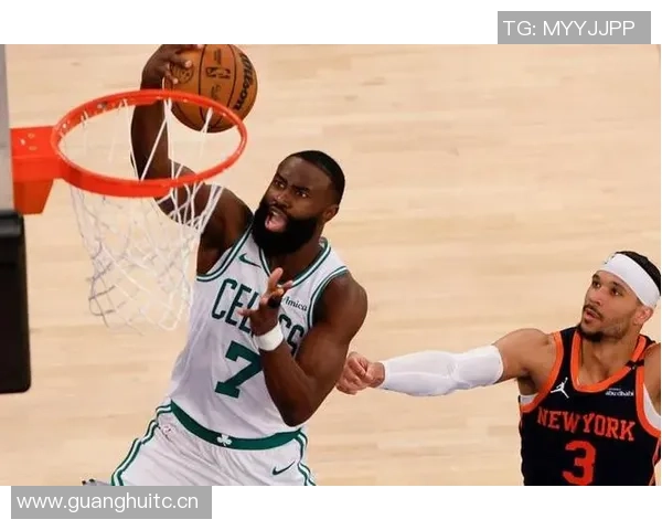 凯尔特人客场挑战尼克斯加尔扎与塔图姆缺阵其余球员状态良好